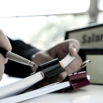 Lavoro, salari reali del privato pi� bassi del 6,6% rispetto al 1990